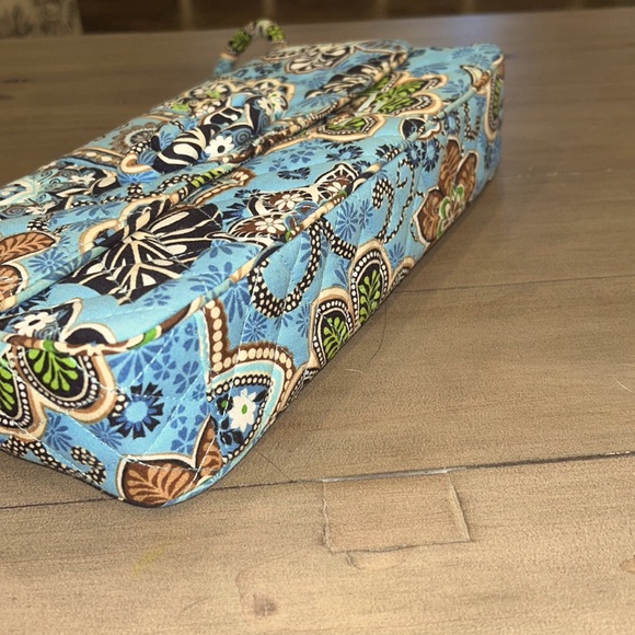 Vera Bradley Knot Just A Clutch Bali Blue - Picture 3 of 6